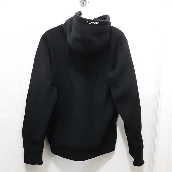 Supreme Hoodie Pullover Sweater - Picture 5 of 7